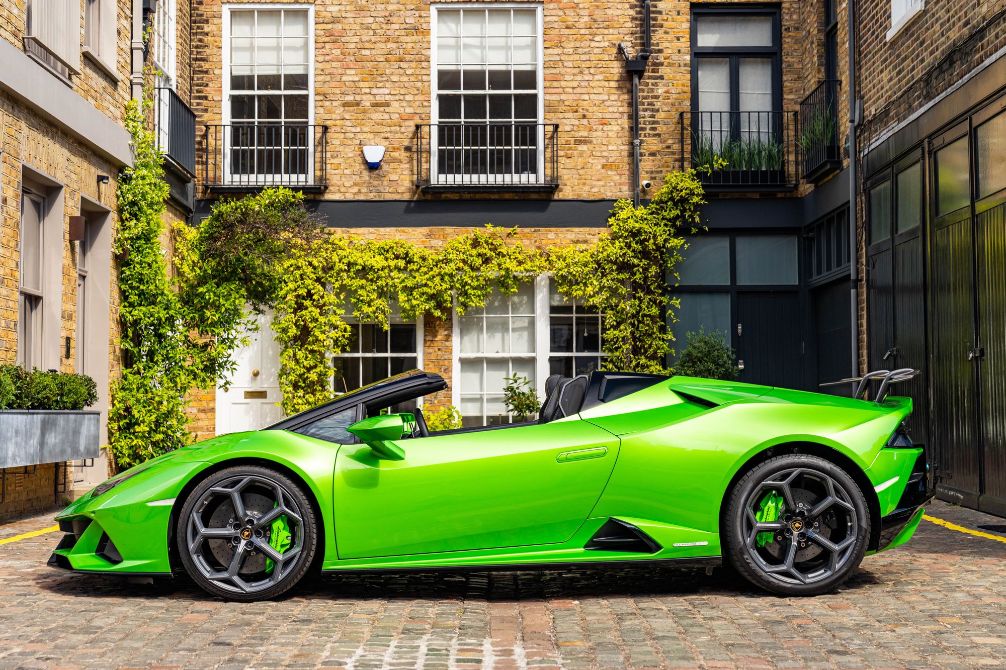 2019 Lamborghini Huracan Evo LP640-4 Spider for sale