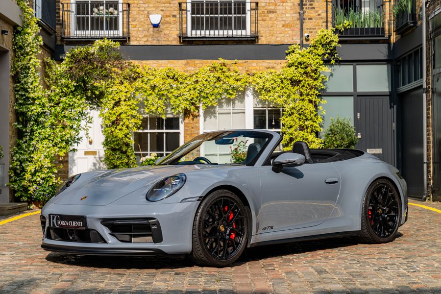 2024 Porsche 992 C4 GTS Cabriolet