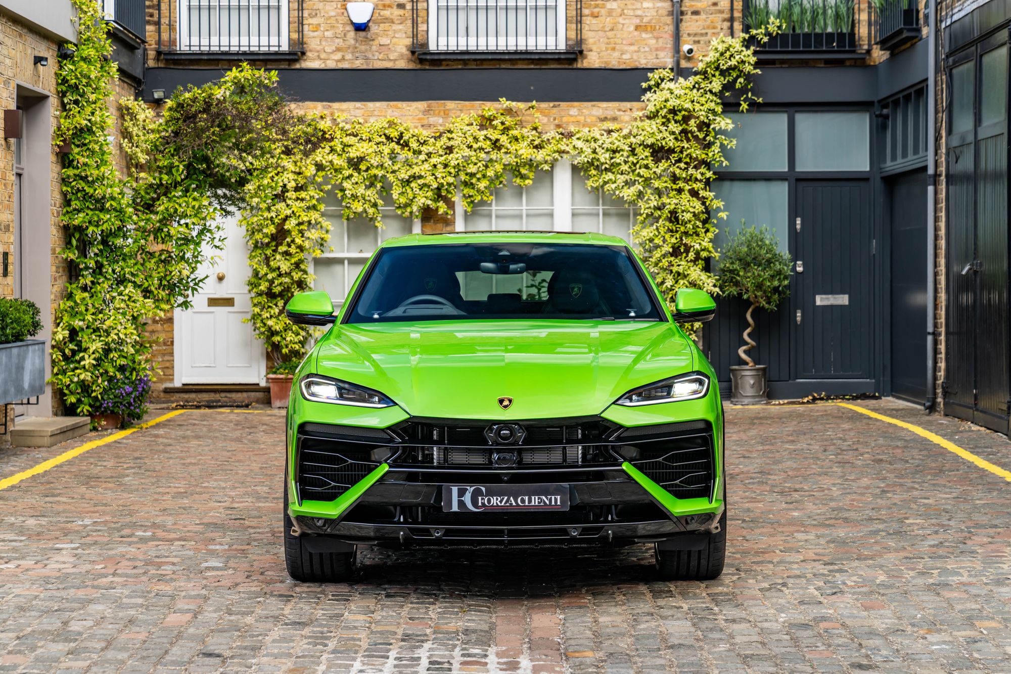 2025 Lamborghini Urus SE for sale
