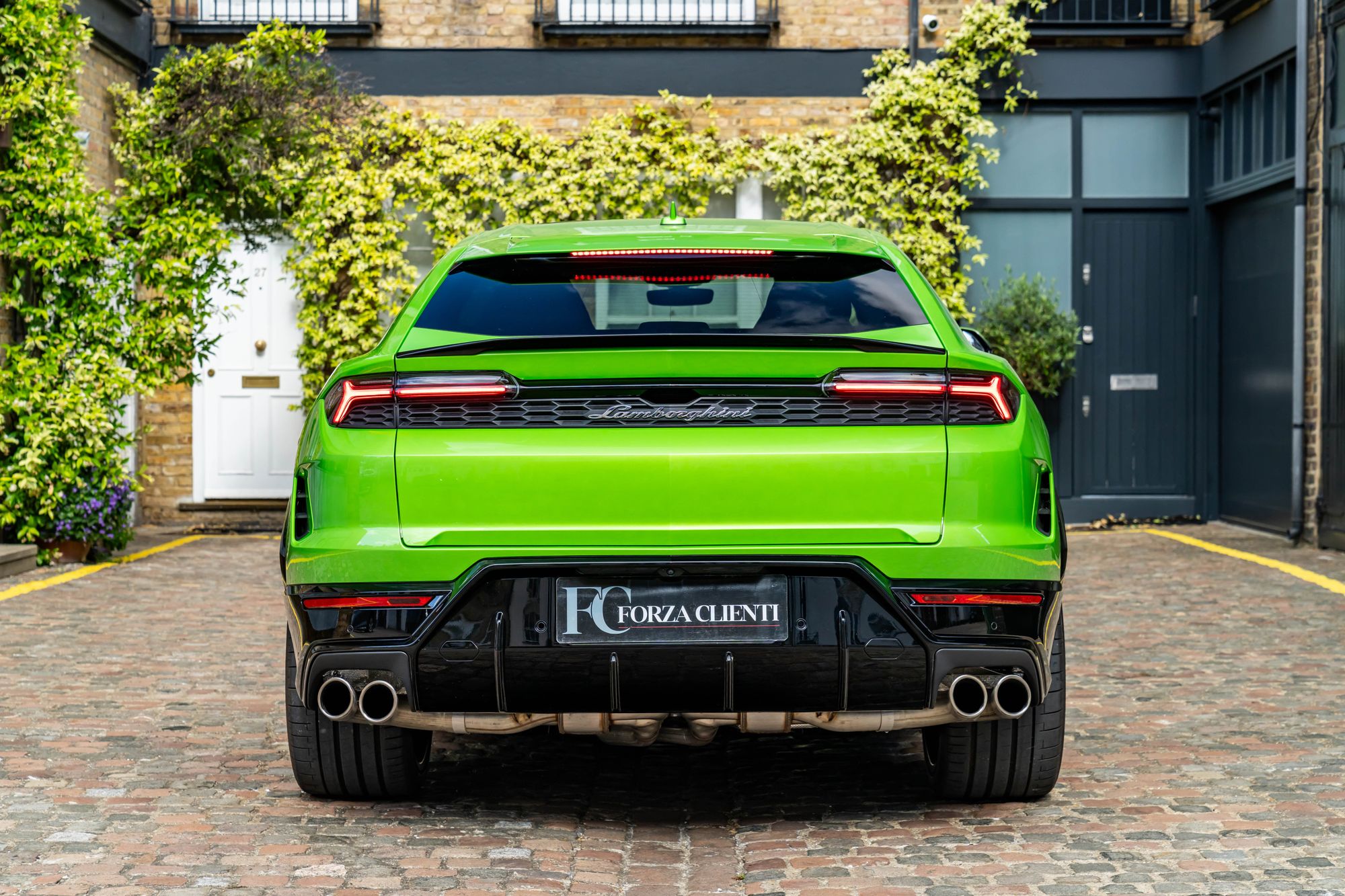 2025 Lamborghini Urus SE for sale