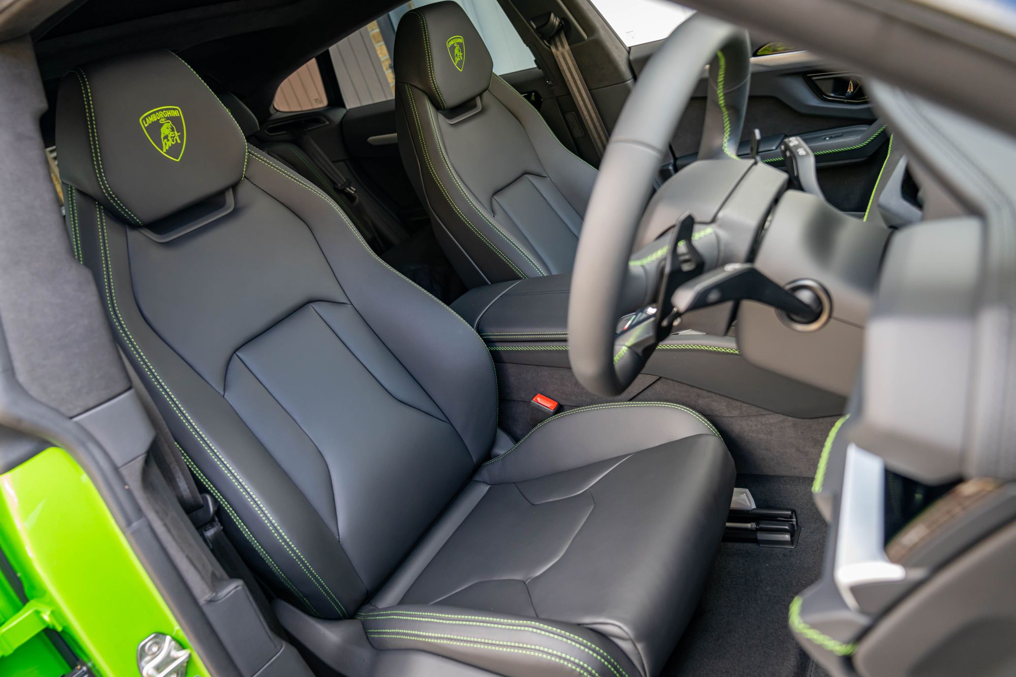 2025 Lamborghini Urus SE for sale