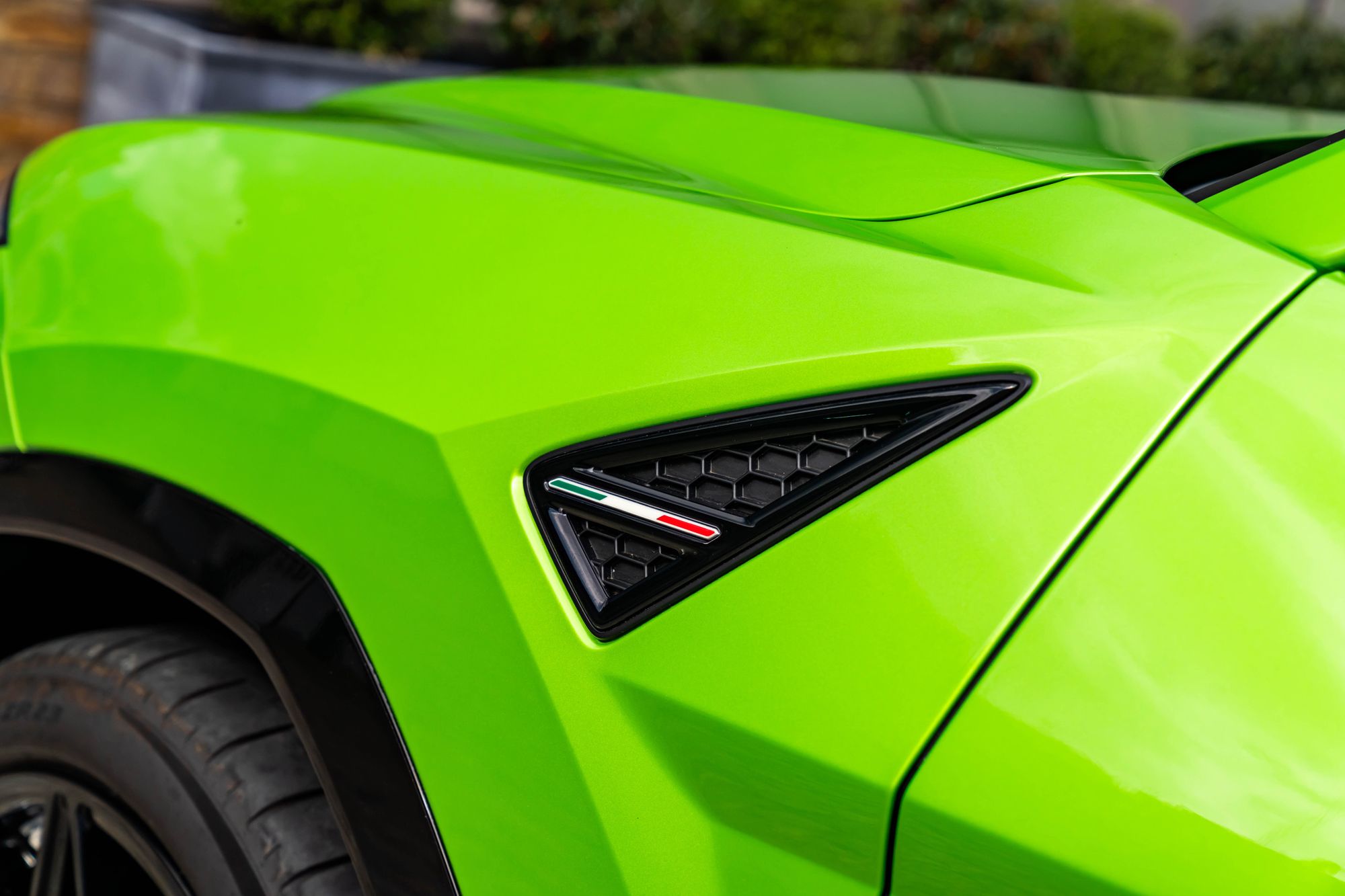 2025 Lamborghini Urus SE for sale