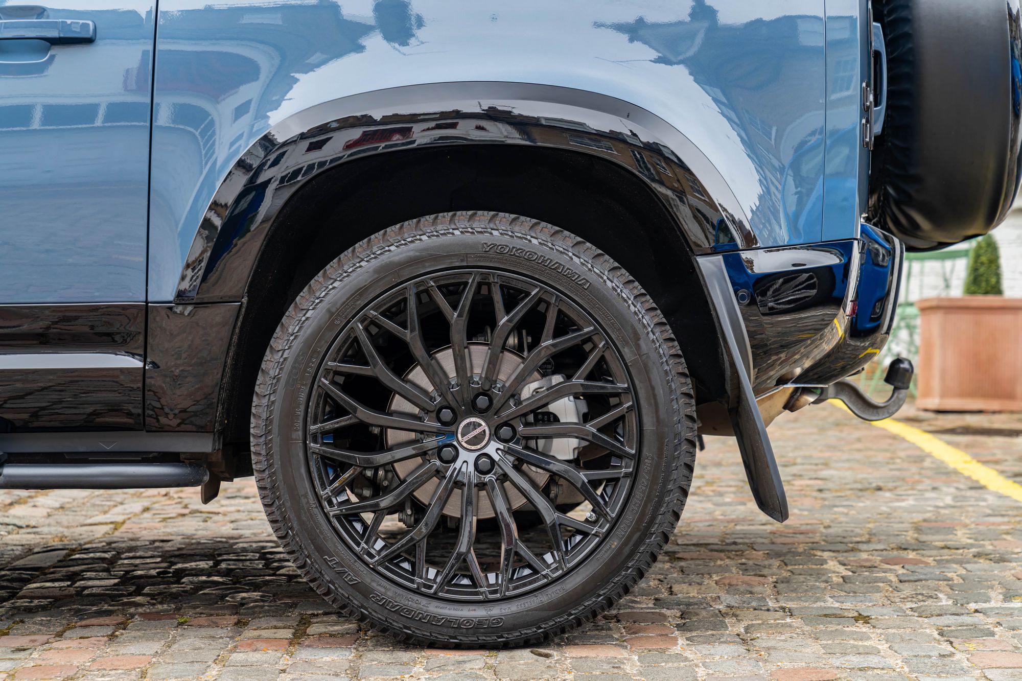2024 Land Rover Defender 90 Hard Top HSE By Obsidian Autoworks for sale