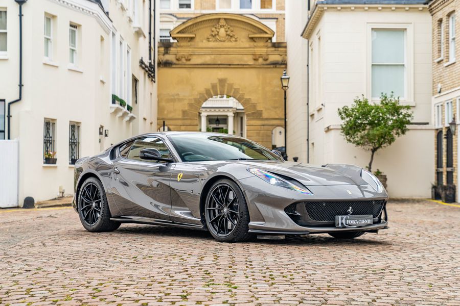 2019 Ferrari 812 Superfast