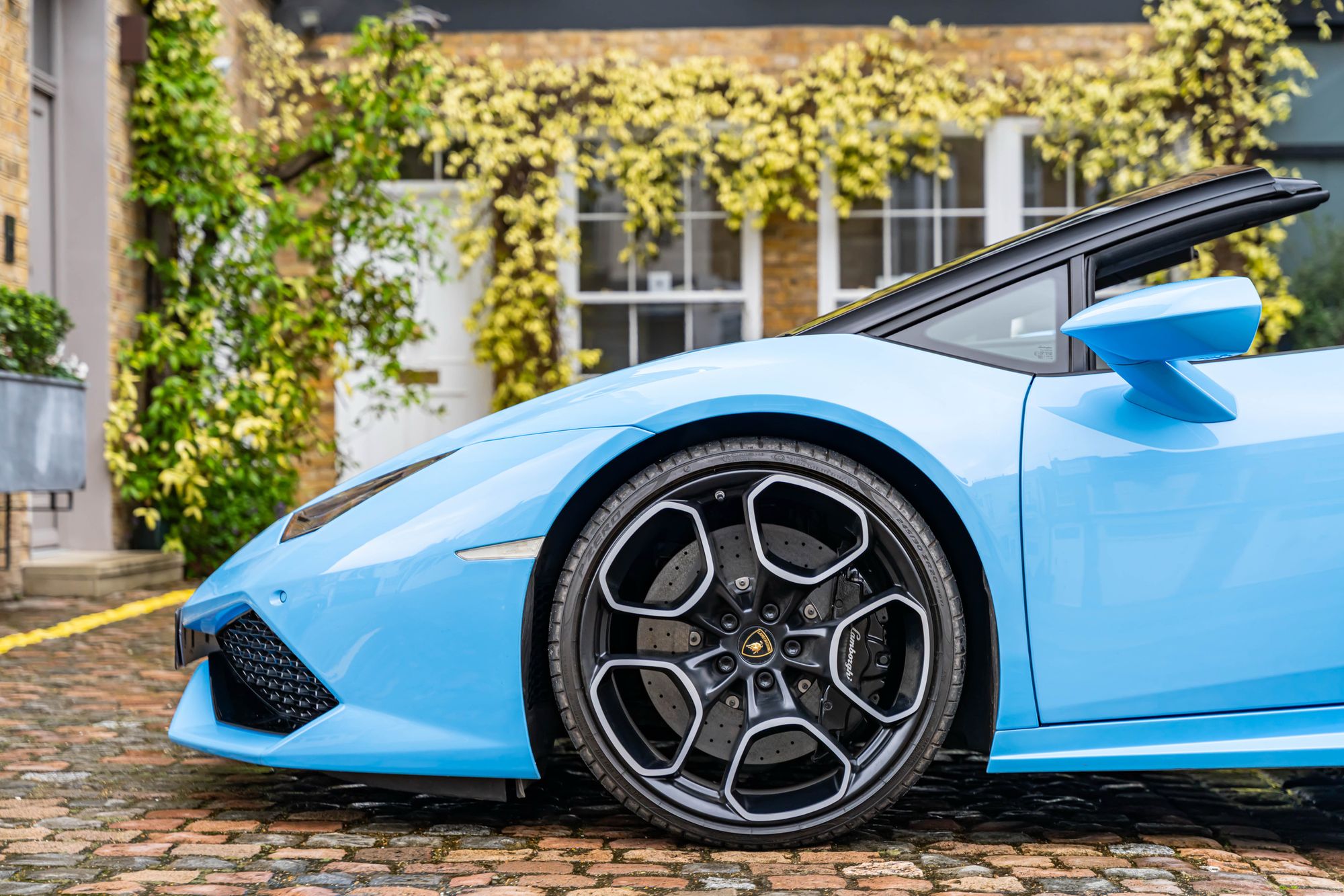 2016 Lamborghini Huracan Evo LP640-4 Spyder for sale