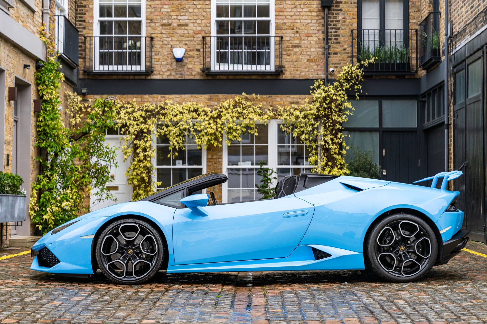 2016 Lamborghini Huracan Evo LP640-4 Spyder for sale