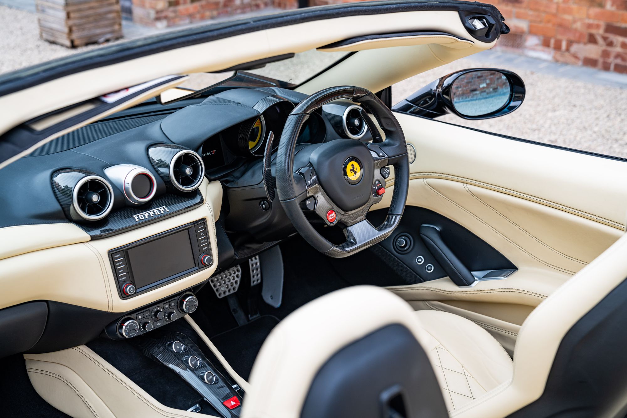 2015 Ferrari California T for sale