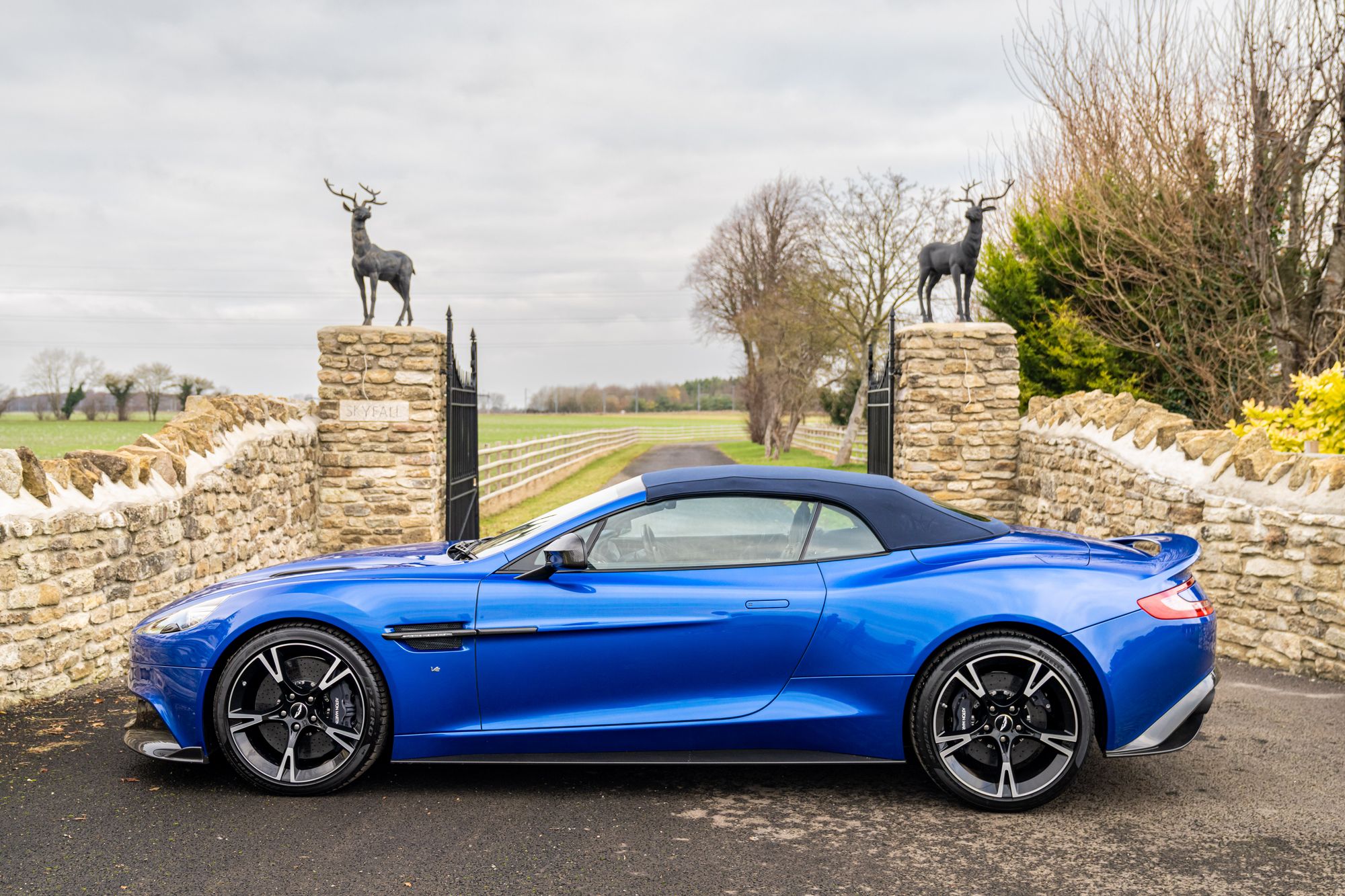 2017 Aston Martin Vanquish S Volante for sale