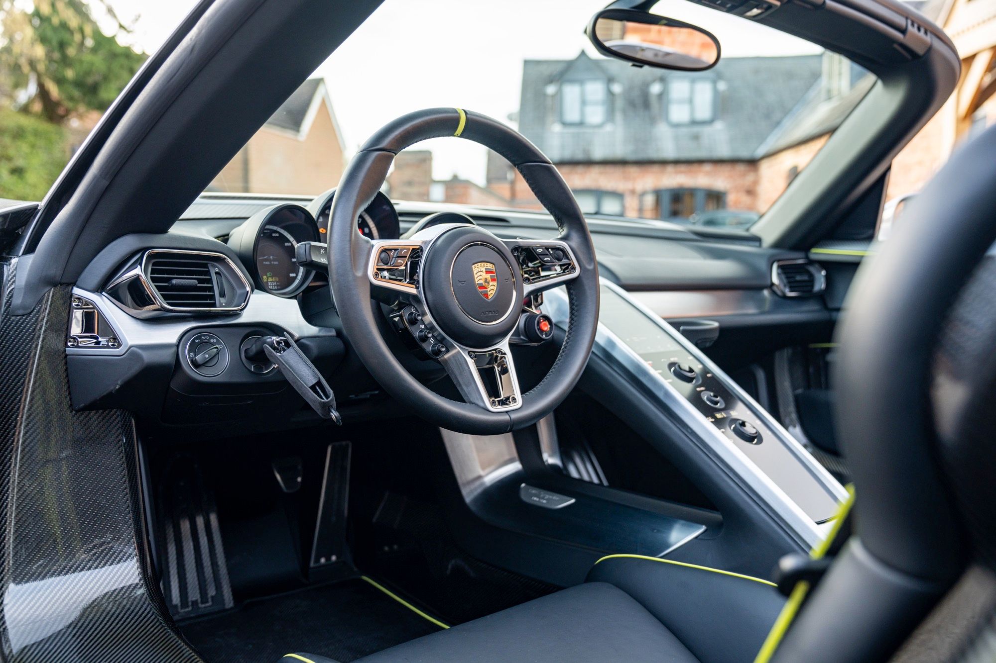 2015 Porsche 918 Spyder #736 for sale