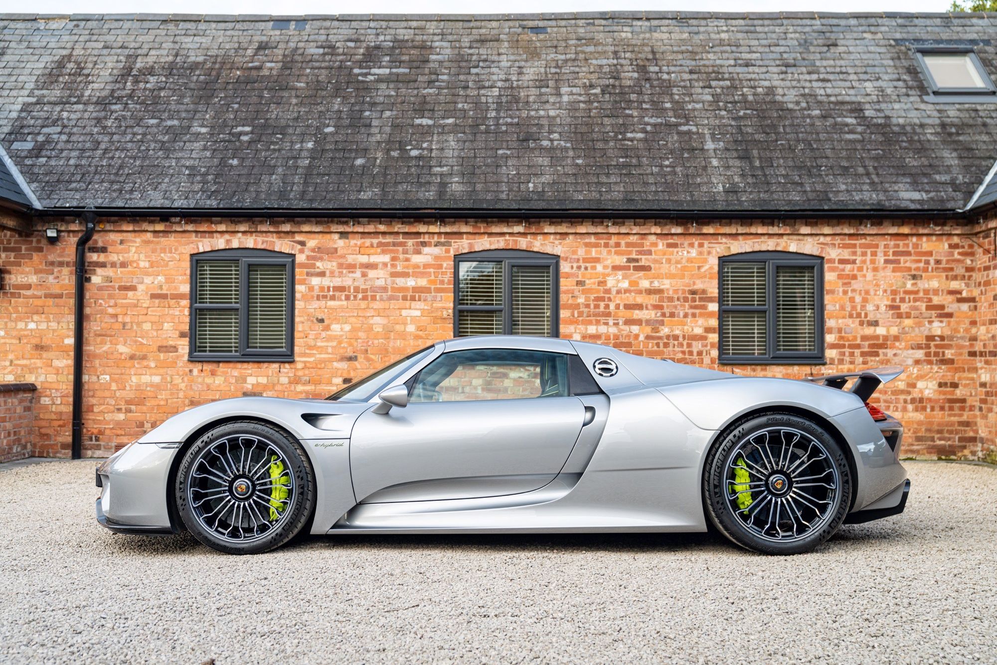 2015 Porsche 918 Spyder #736 for sale