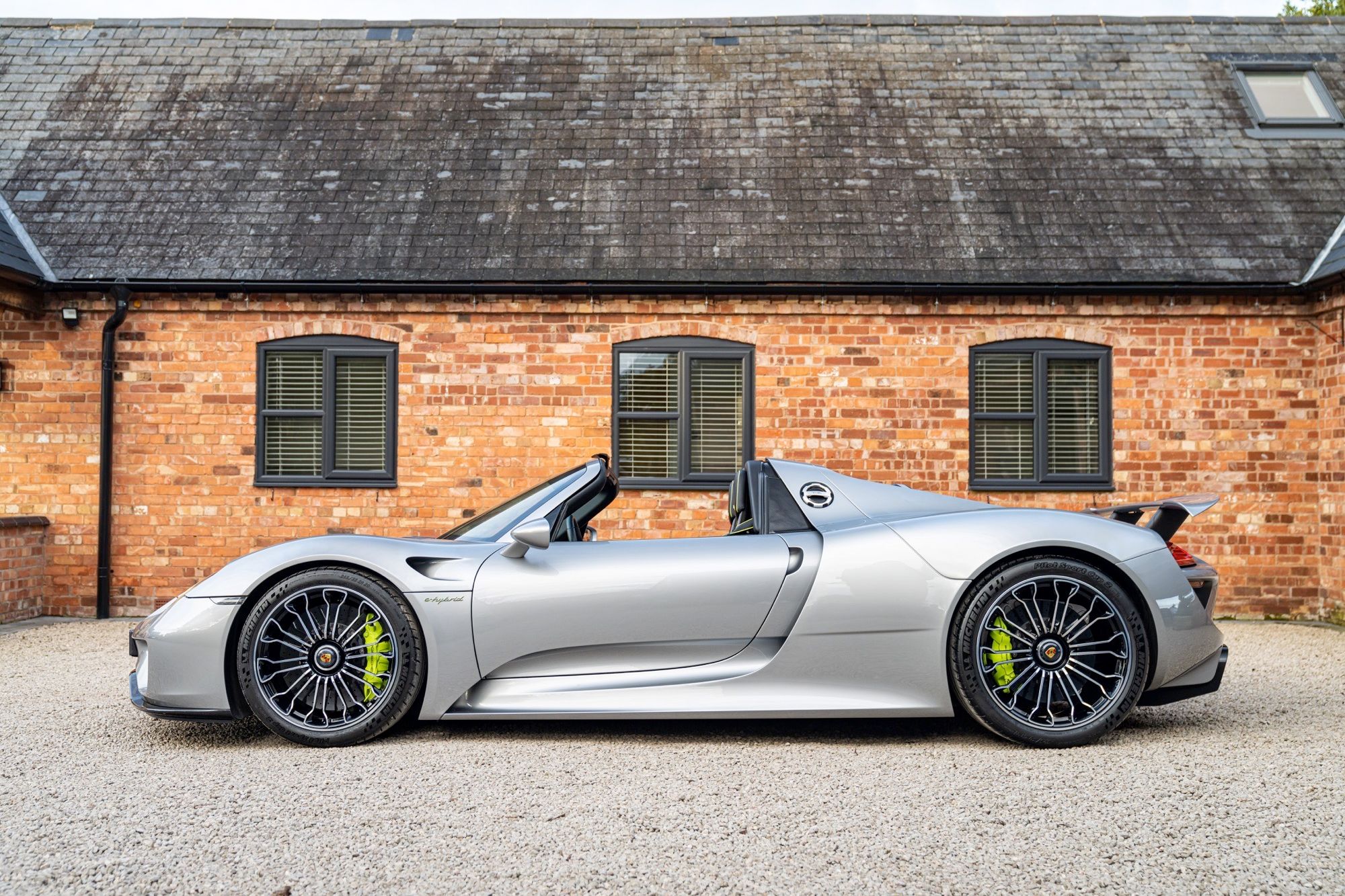 2015 Porsche 918 Spyder #736 for sale