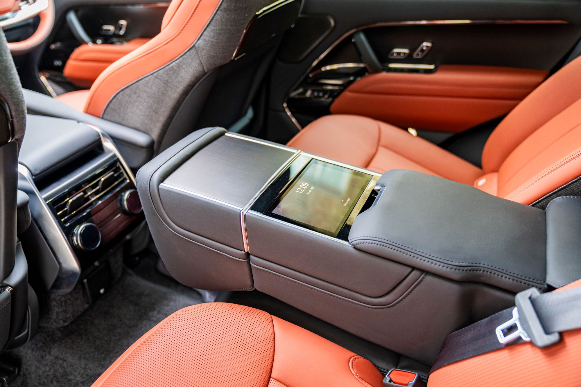 2023 Range Rover SV Lansdowne Edition for sale