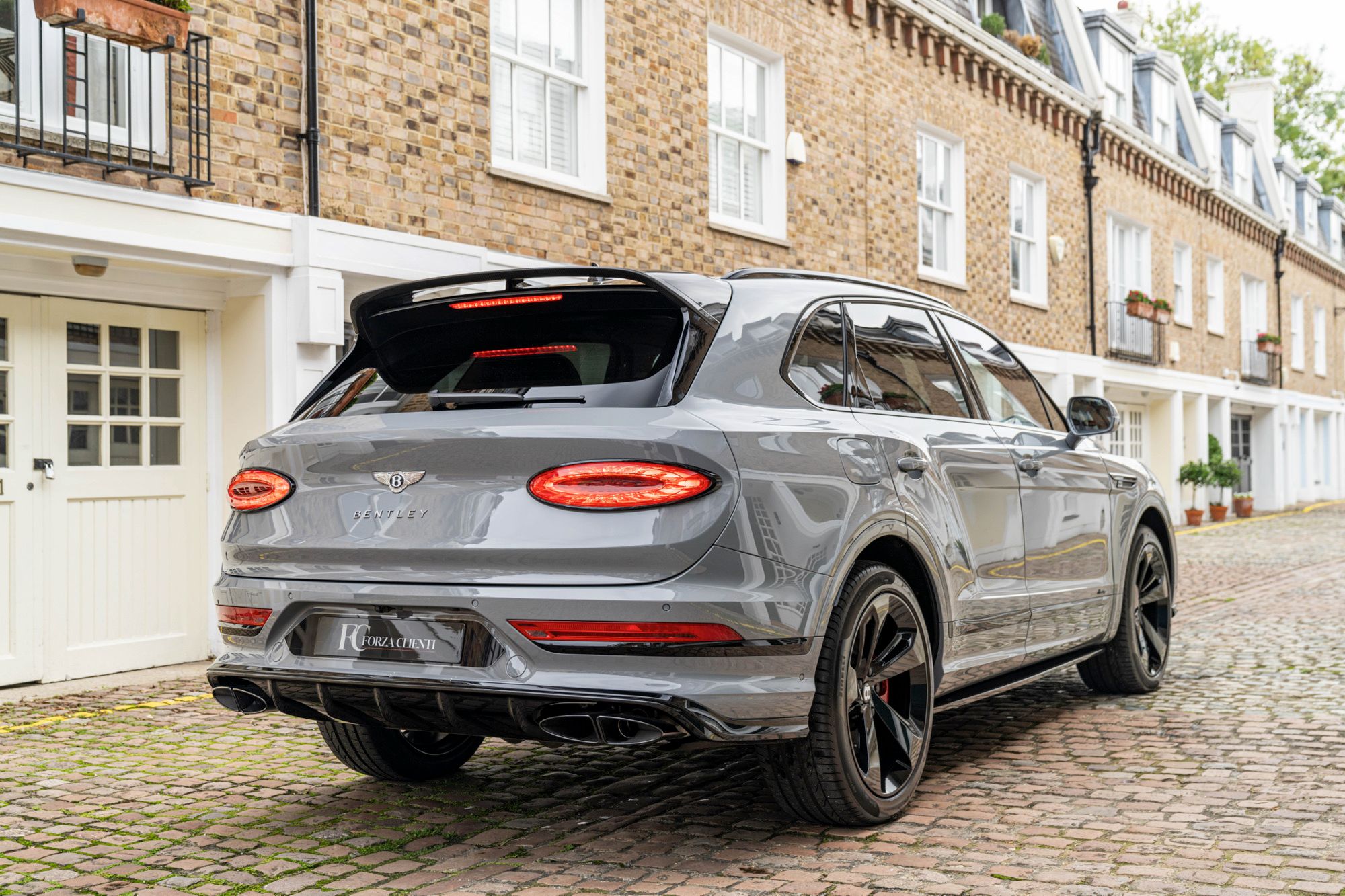 2023 Bentley Bentayga V8 Azure for sale