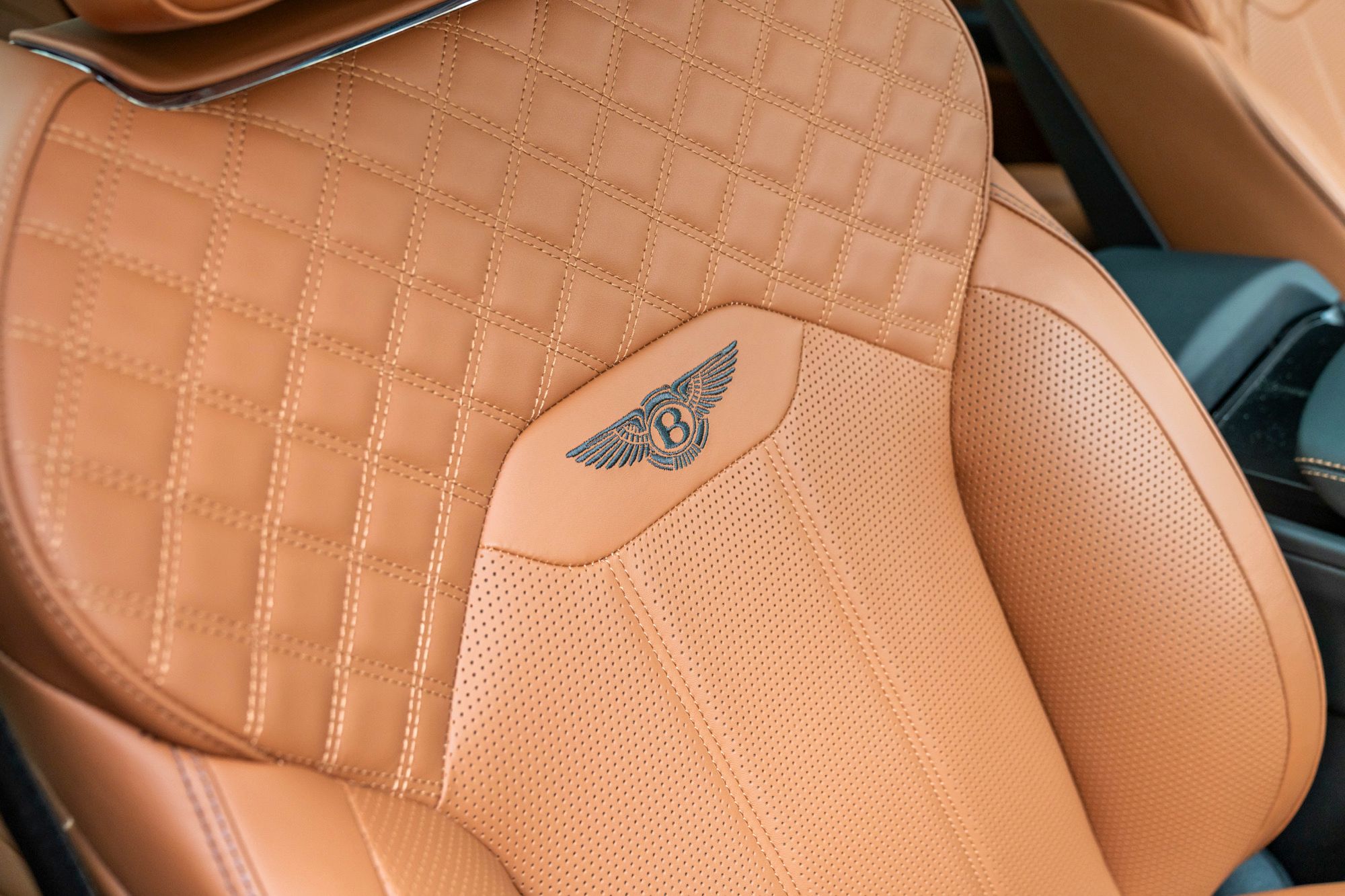 2023 Bentley Bentayga V8 Azure for sale