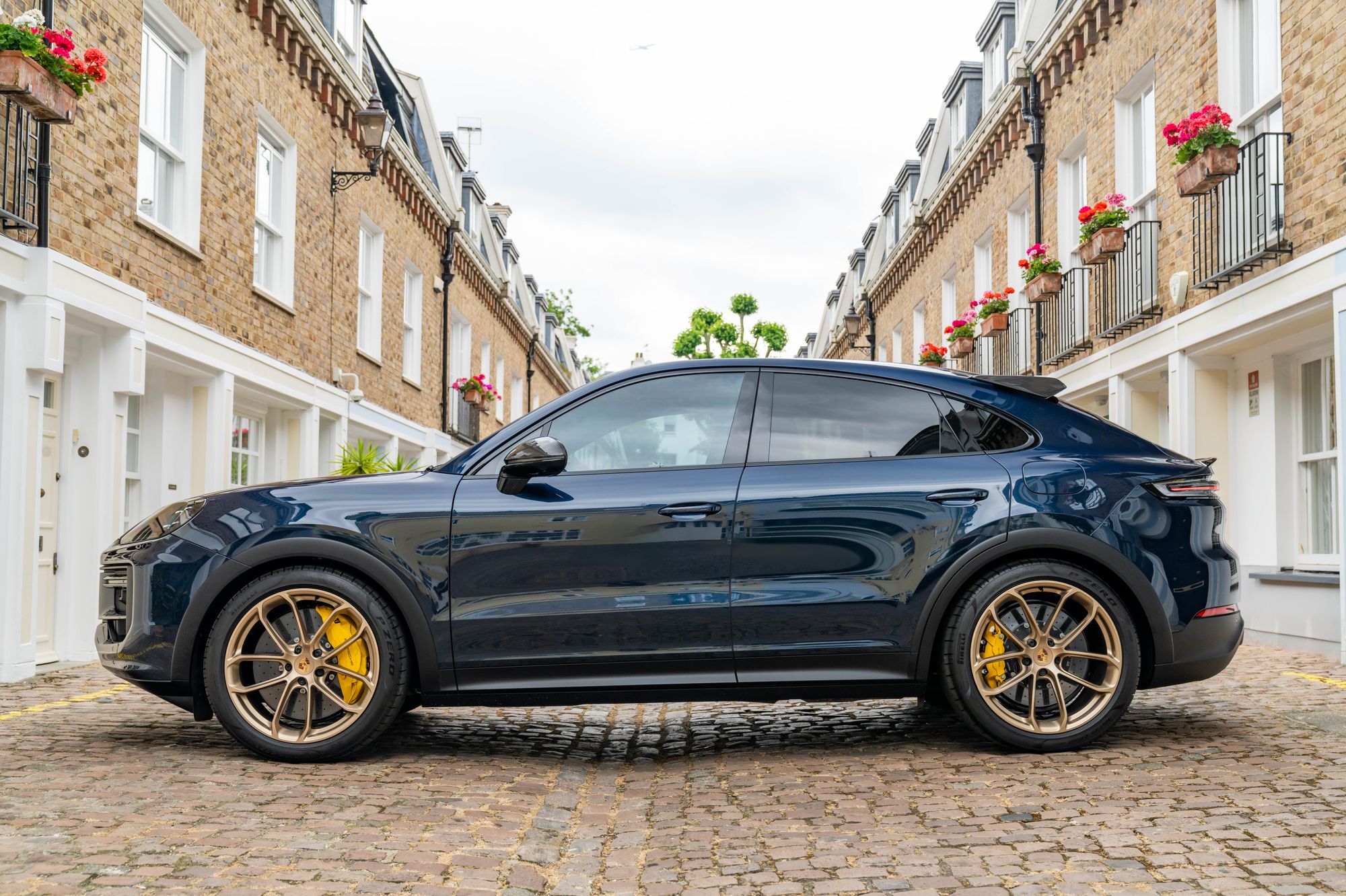 2024 Porsche Cayenne Turbo GT for sale