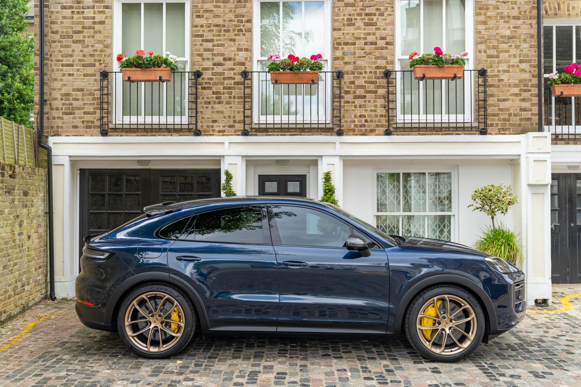 2024 Porsche Cayenne Turbo GT for sale